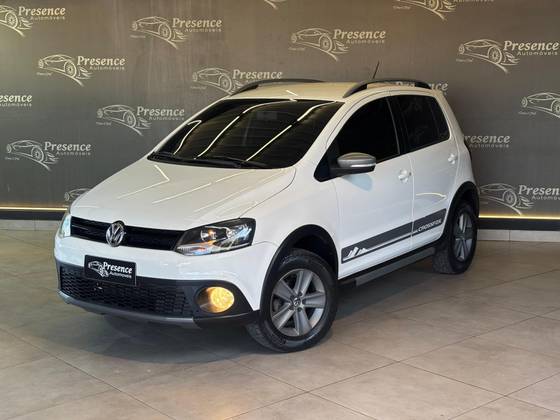 VOLKSWAGEN CROSSFOX 1.6 MI FLEX 8V 4P MANUAL VOLKSWAGEN CROSSFOX 1.6 MI FLEX 8V 4P MANUAL
